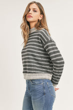 Load image into Gallery viewer, Lovely Pullover
