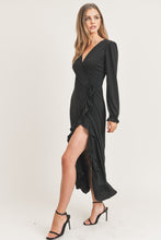 Load image into Gallery viewer, D-Rama Dress

