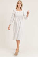 Load image into Gallery viewer, Emery Woven Dress
