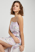 Load image into Gallery viewer, Lavender Floral Dress
