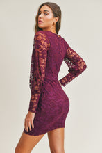 Load image into Gallery viewer, HOOK AND EYE LACE DRESS
